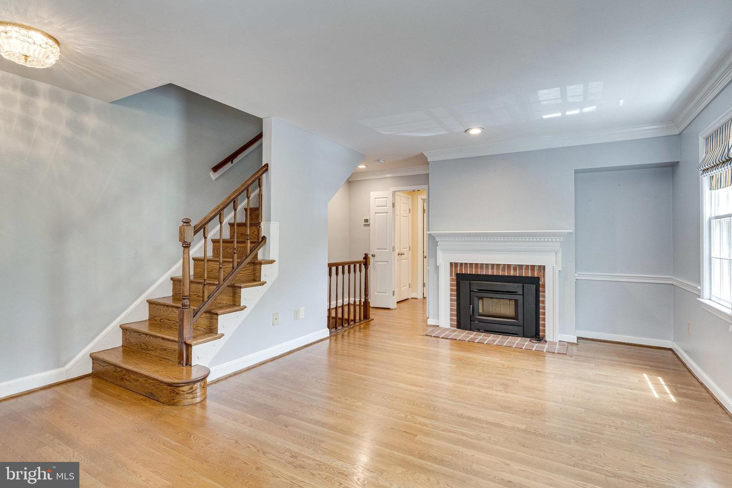 818 Bashford LANE