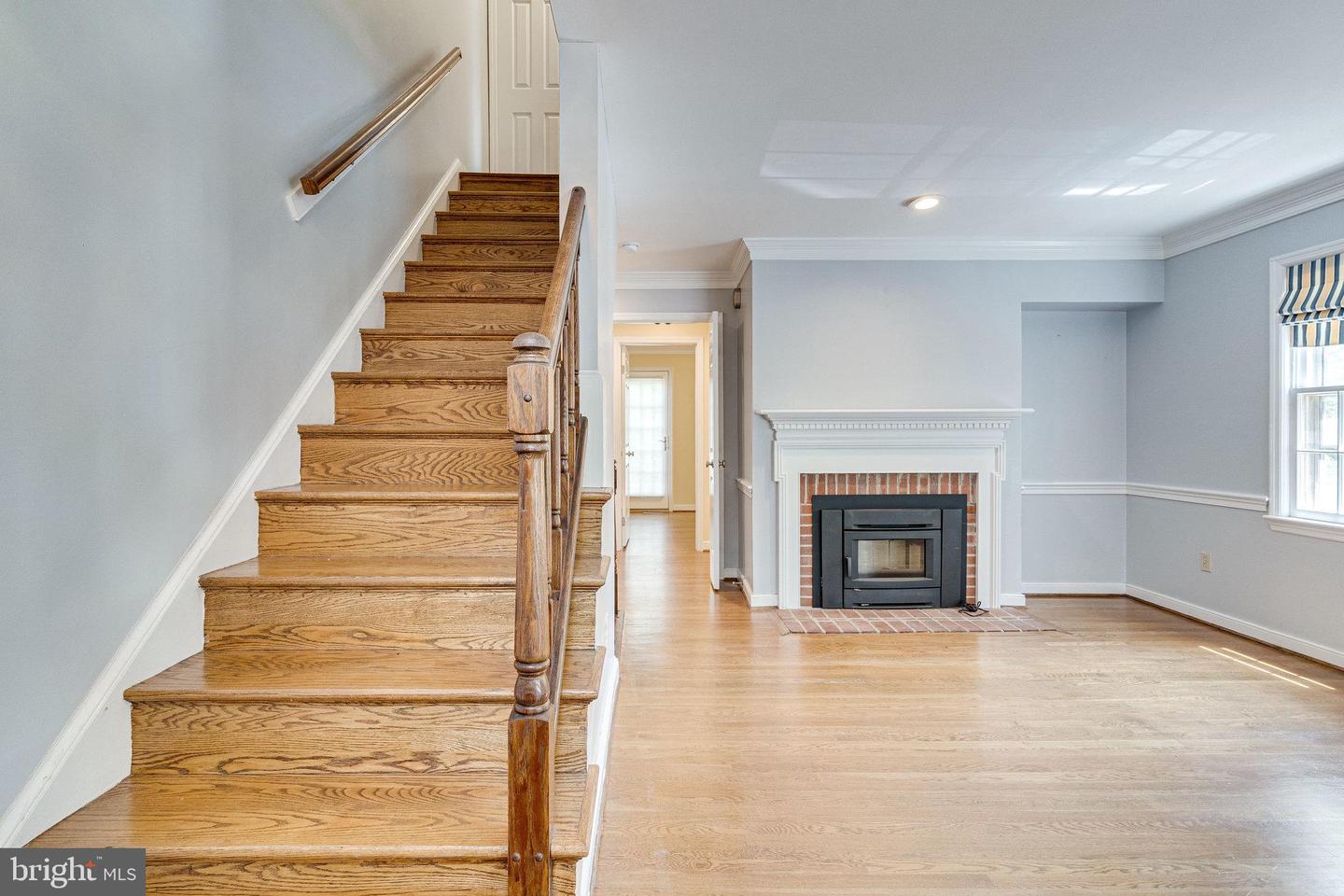 818 Bashford LANE