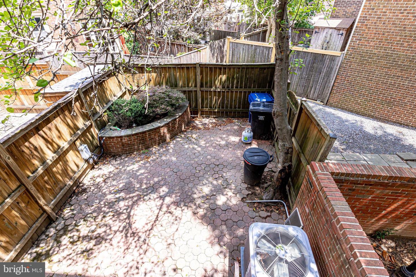 818 Bashford LANE