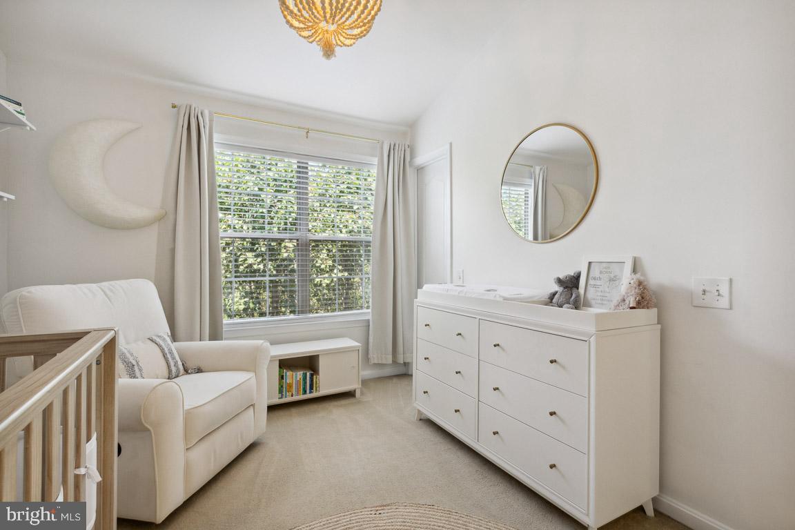 1724 Kingsgate COURT Unit: 301
