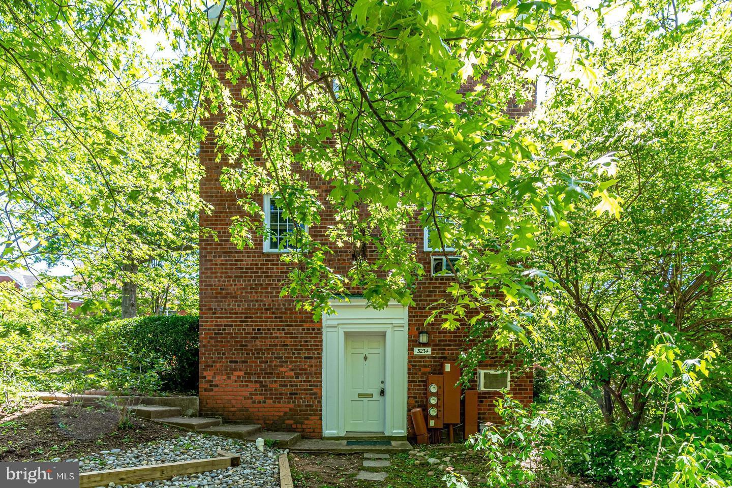 3234 Gunston ROAD