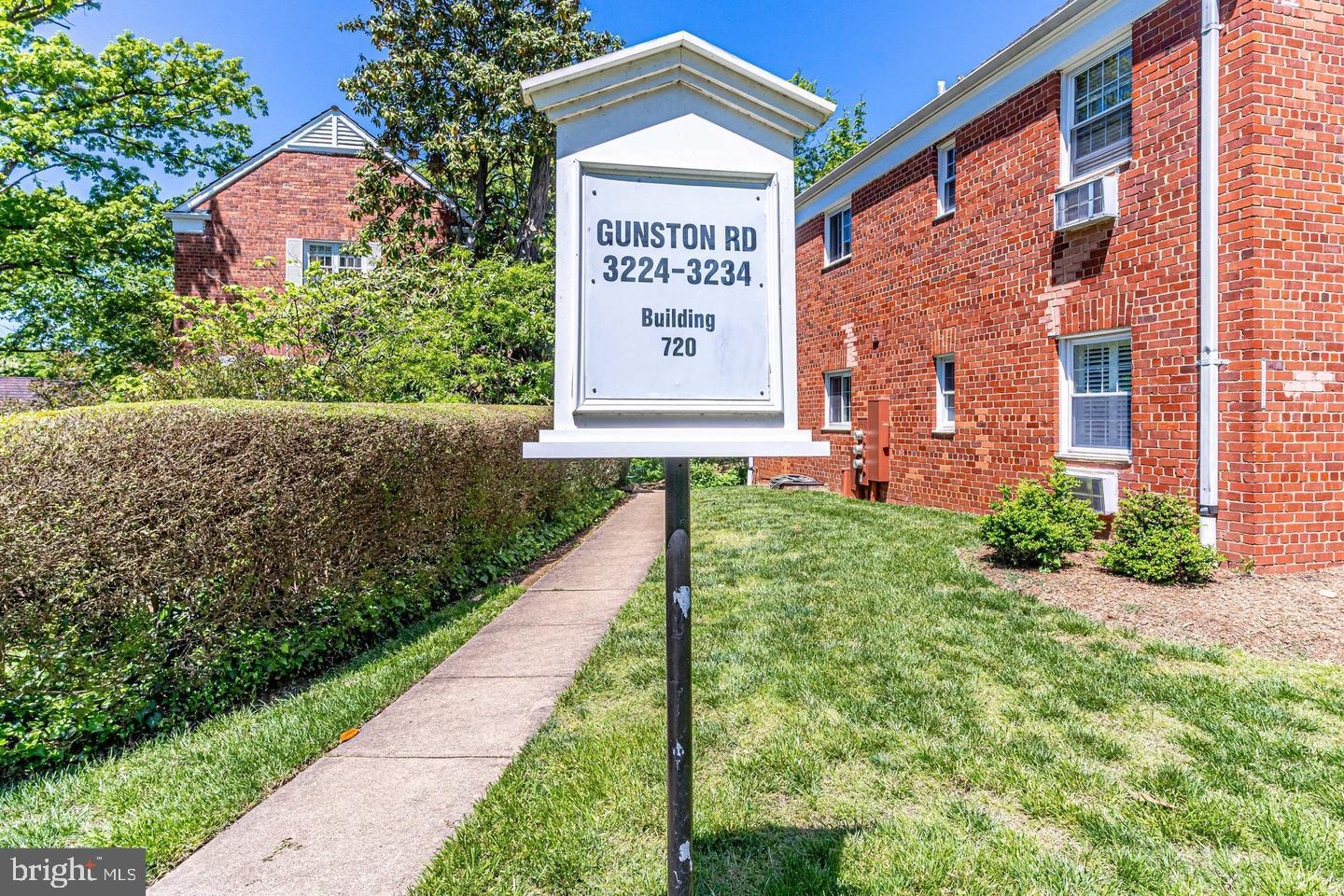 3234 Gunston ROAD