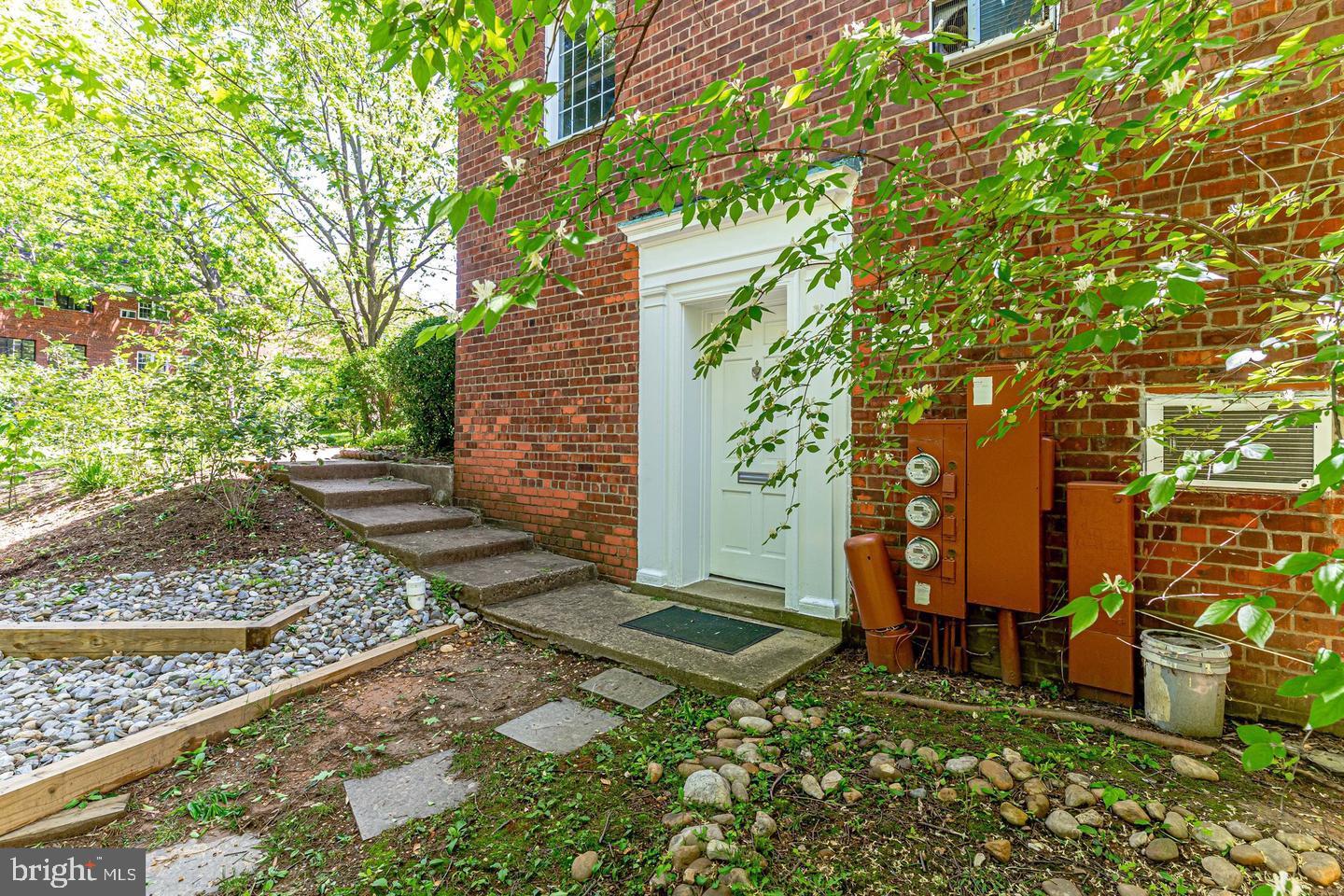 3234 Gunston ROAD