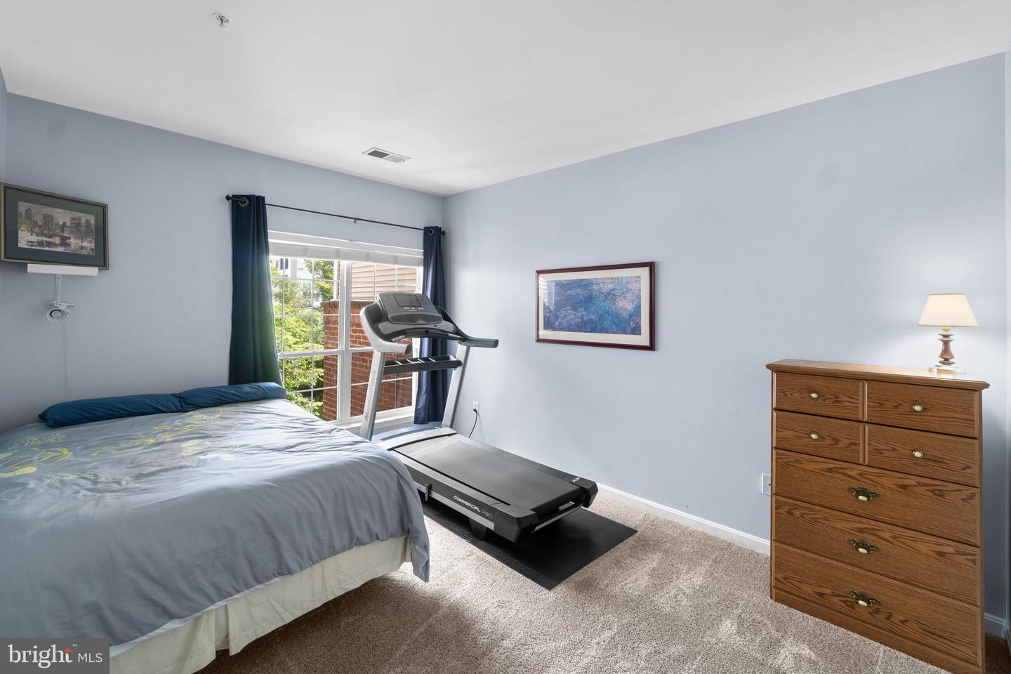 4852 Eisenhower AVENUE Unit: 334