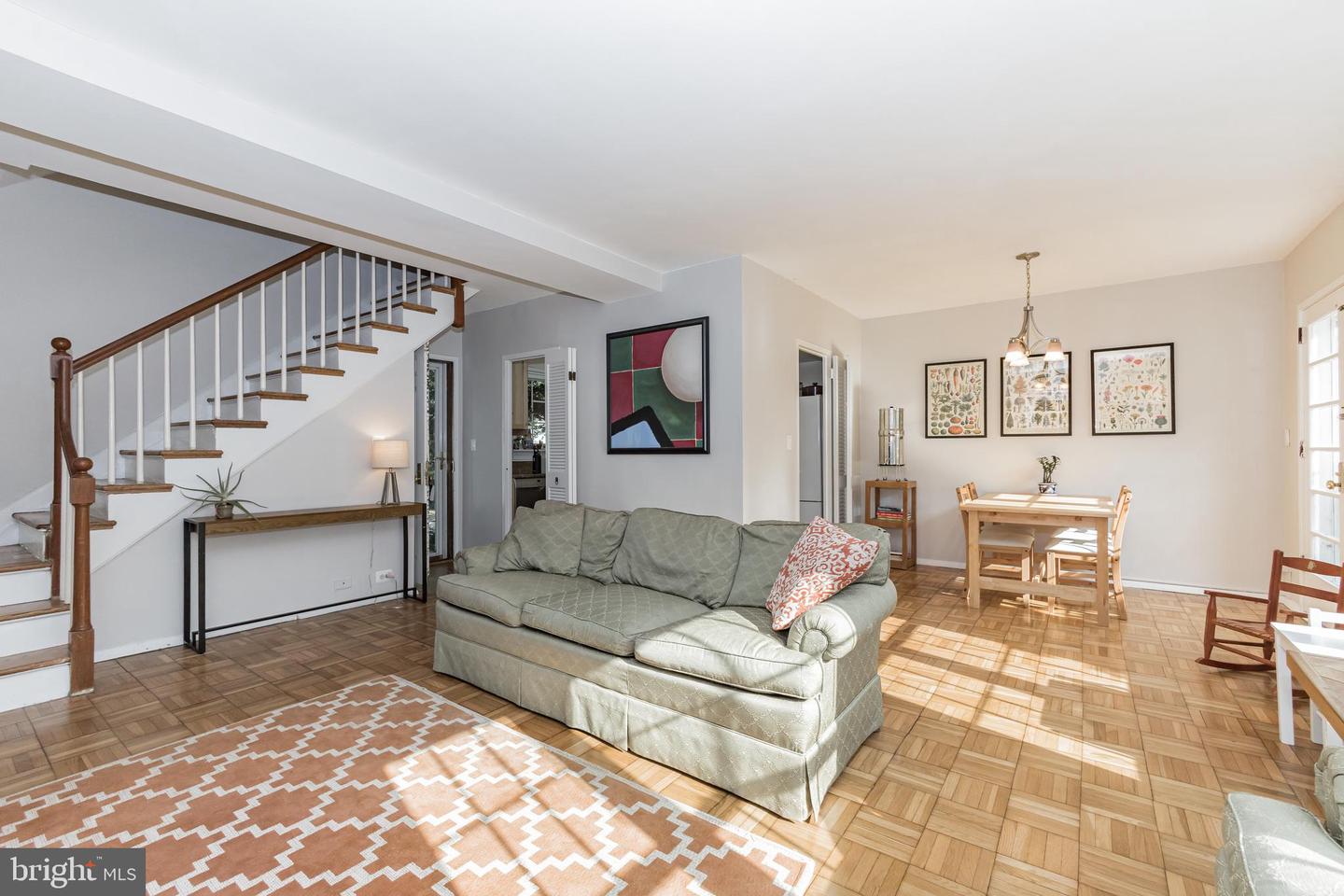 3425 Martha Custis DRIVE