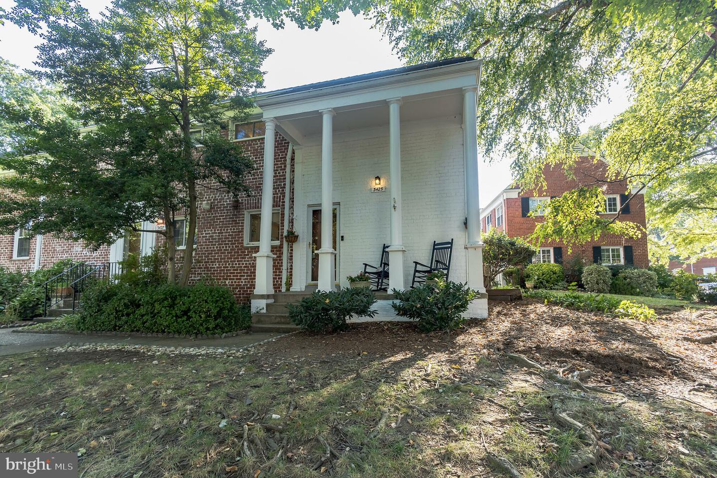3425 Martha Custis DRIVE