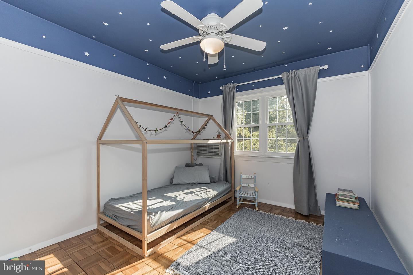 3425 Martha Custis DRIVE