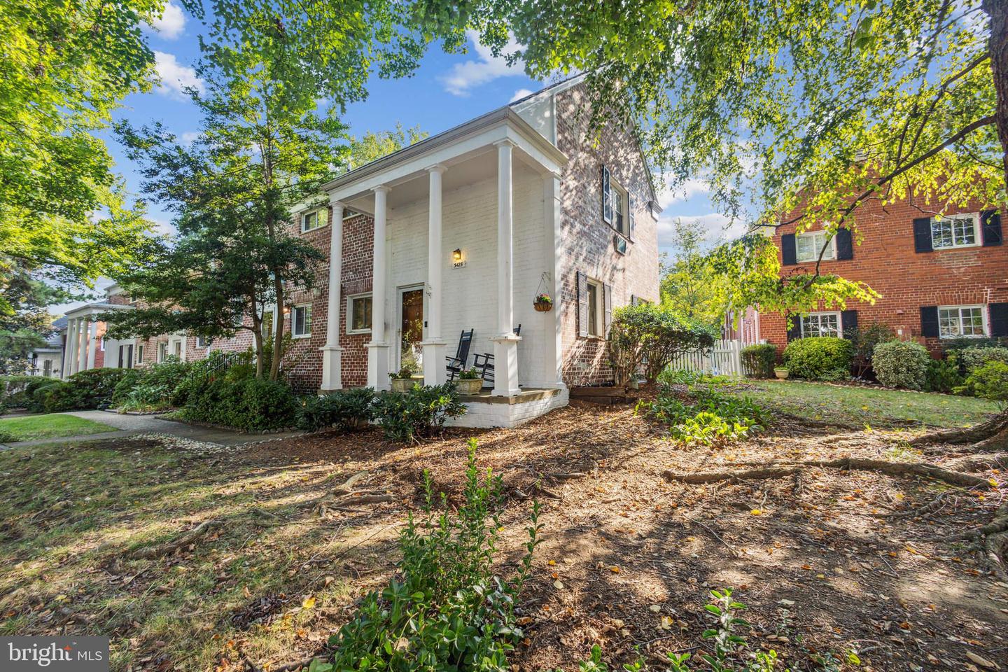 3425 Martha Custis DRIVE