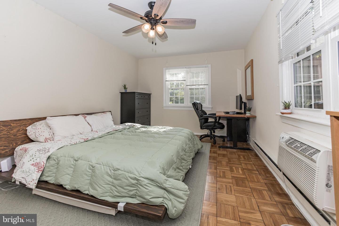 3425 Martha Custis DRIVE