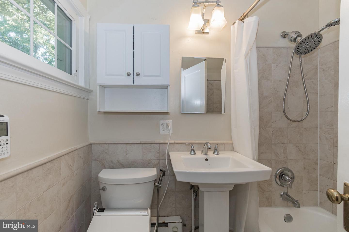 3425 Martha Custis DRIVE