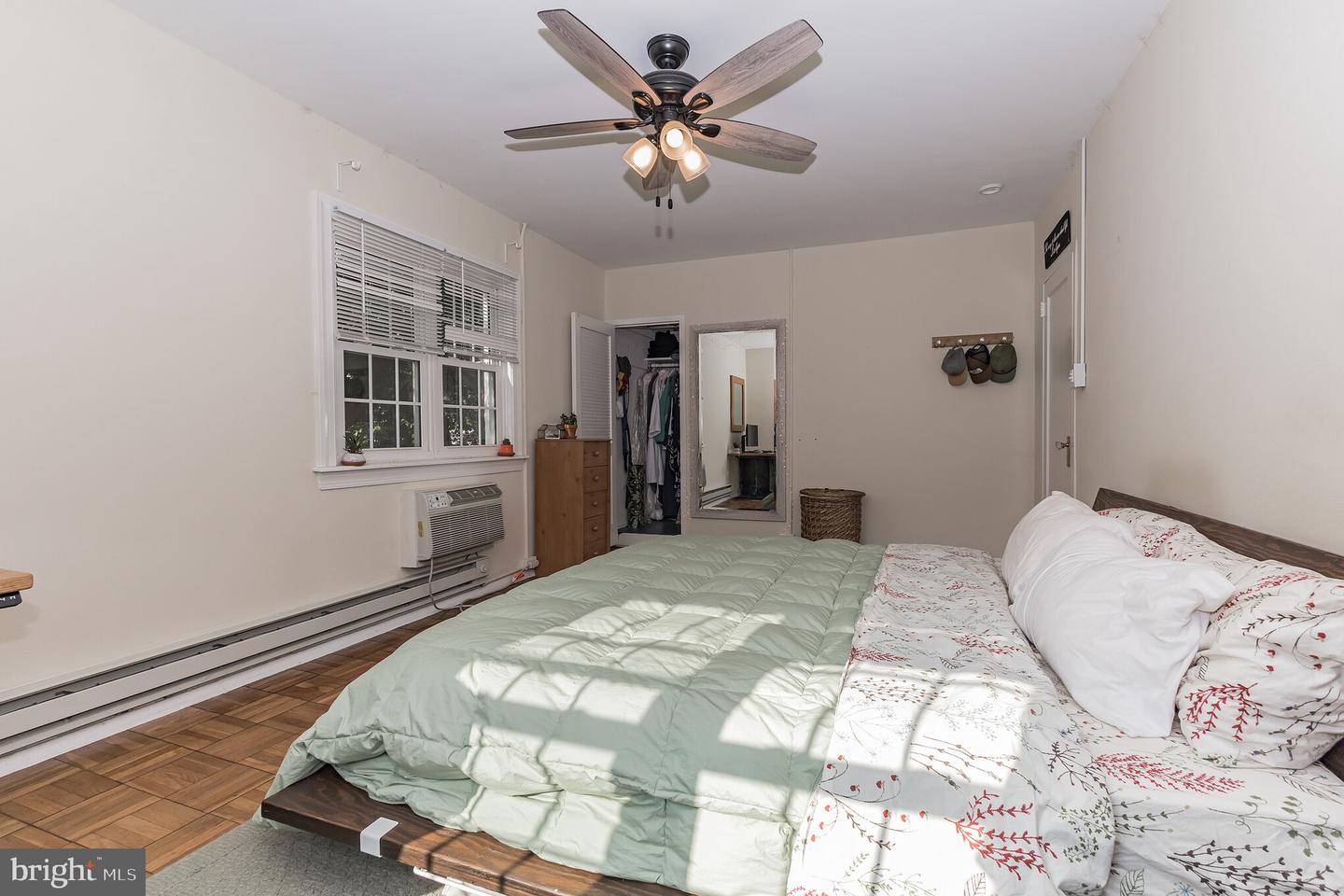 3425 Martha Custis DRIVE