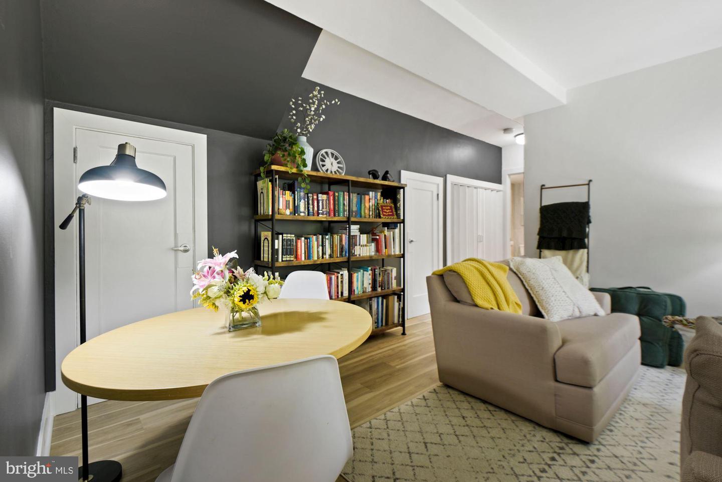 3325 Martha Custis DRIVE