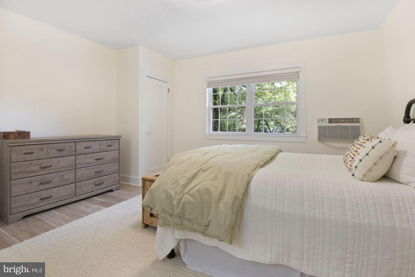 3325 Martha Custis DRIVE