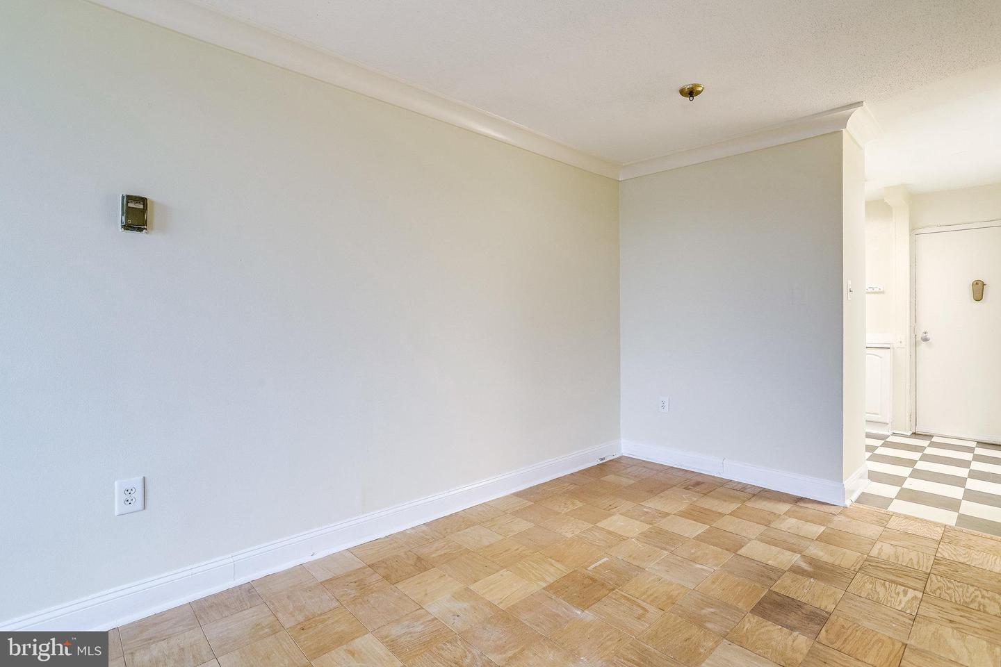 801 N Pitt STREET Unit: 311