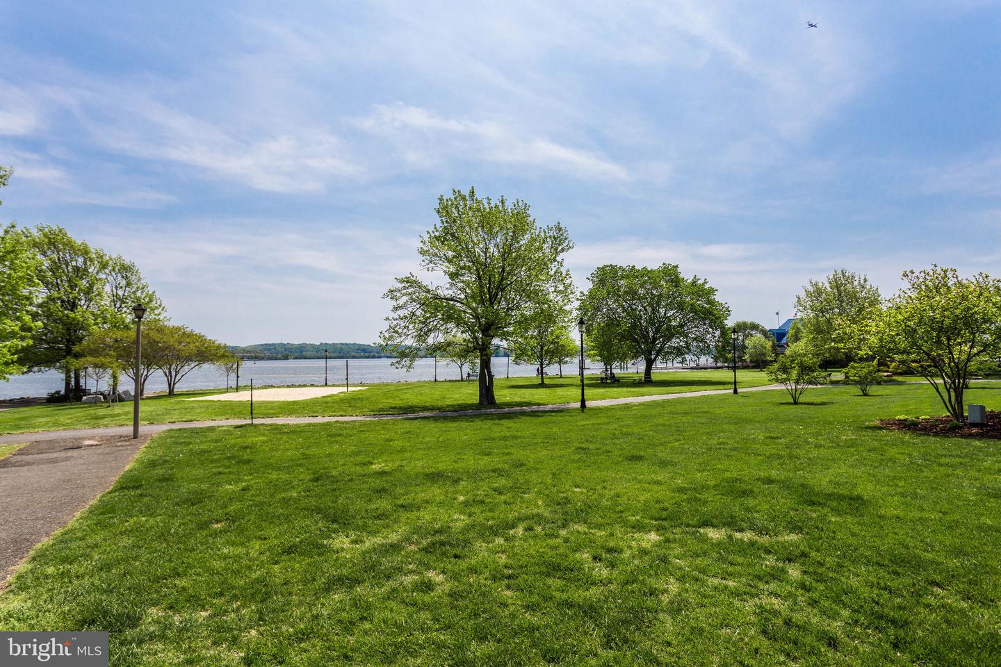 801 N Pitt STREET Unit: 311