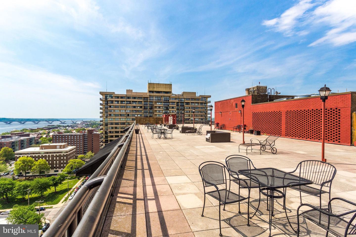 801 N Pitt STREET Unit: 311