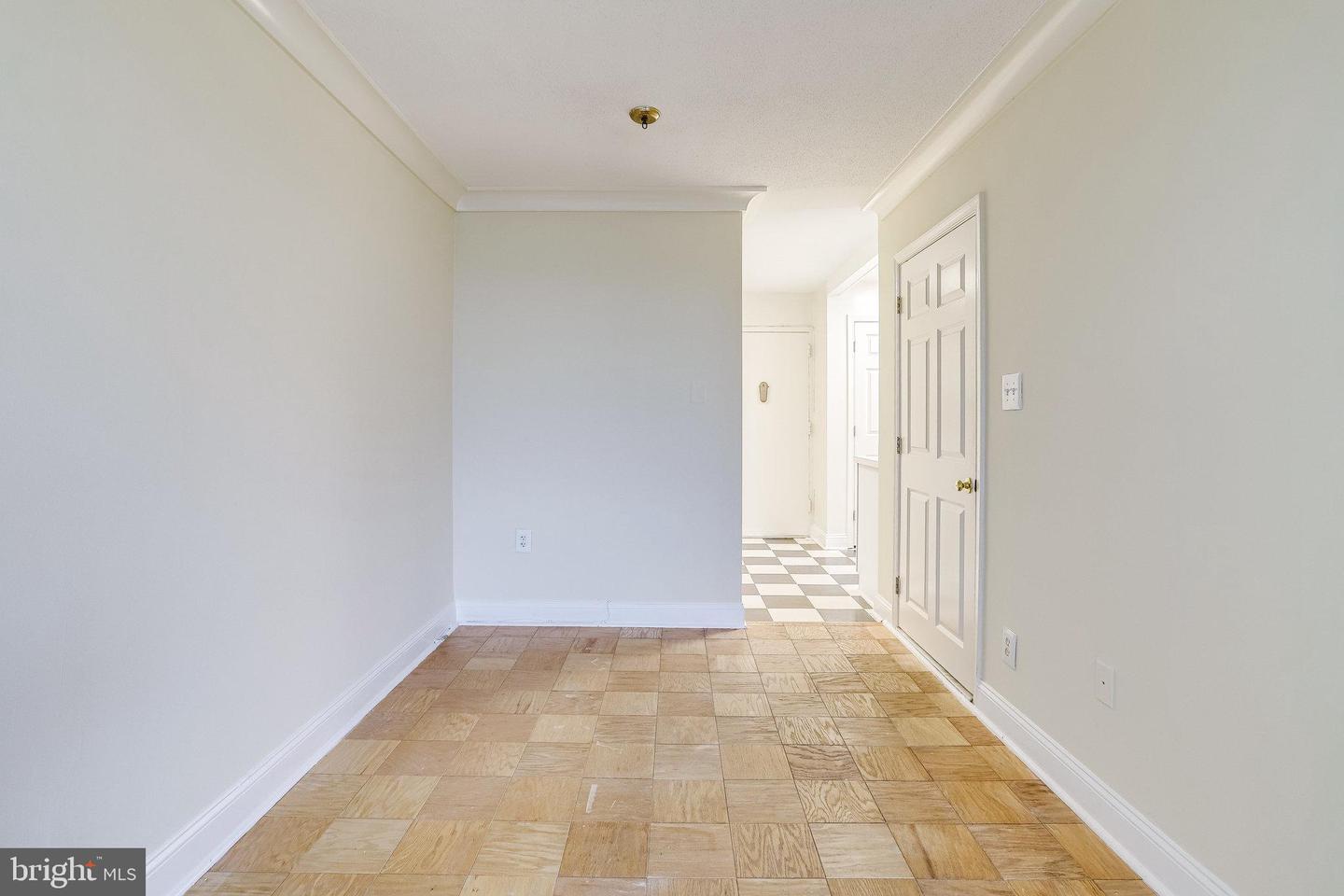 801 N Pitt STREET Unit: 311