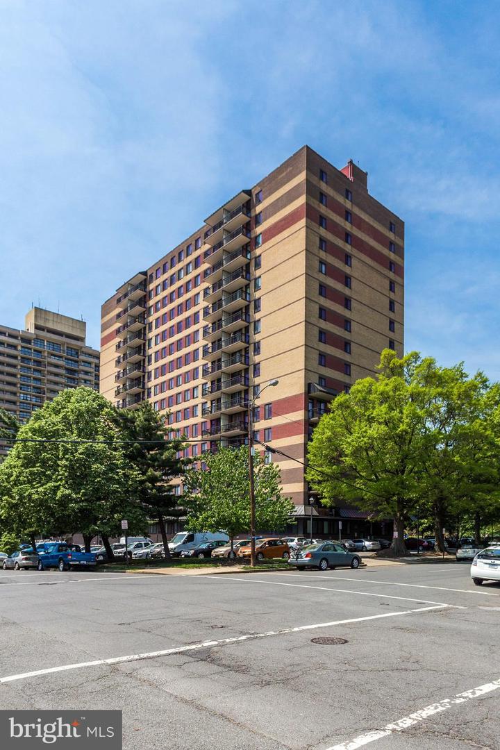 801 N Pitt STREET Unit: 311