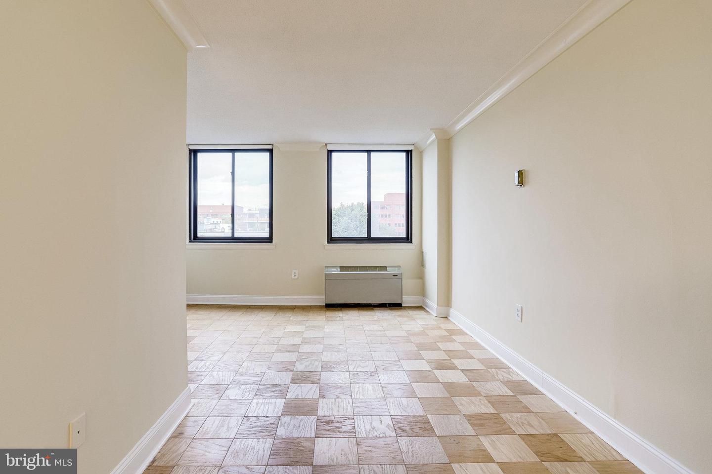 801 N Pitt STREET Unit: 311