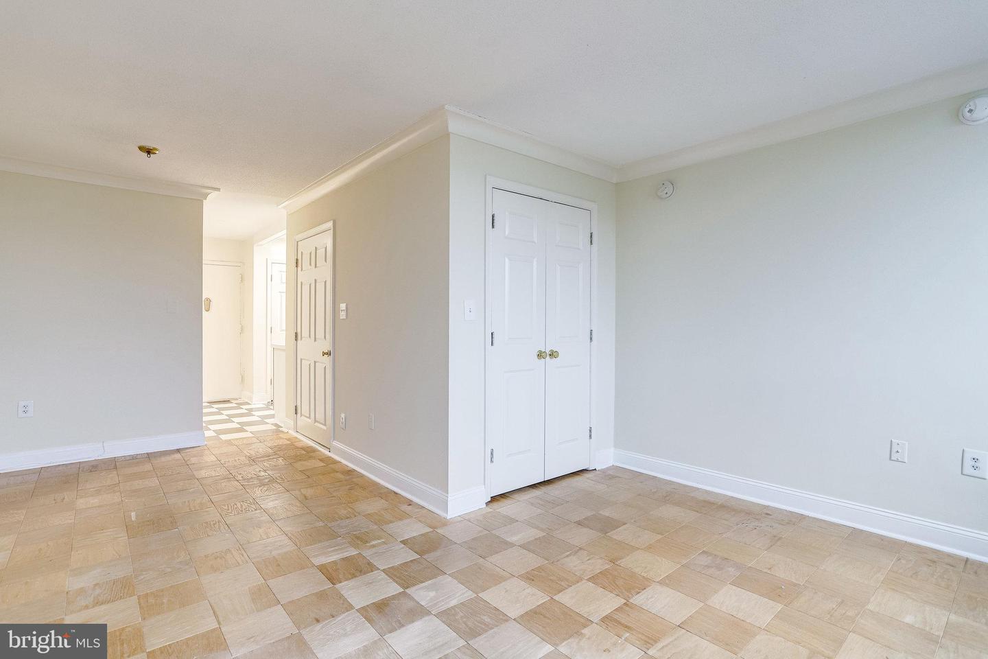 801 N Pitt STREET Unit: 311