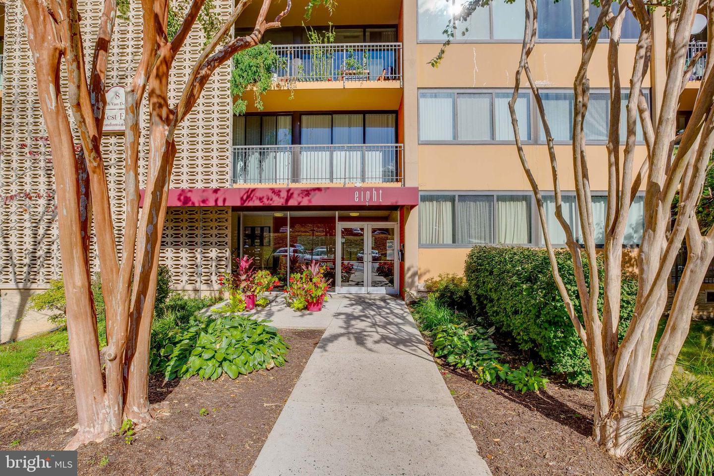 8 S van Dorn STREET Unit: 303