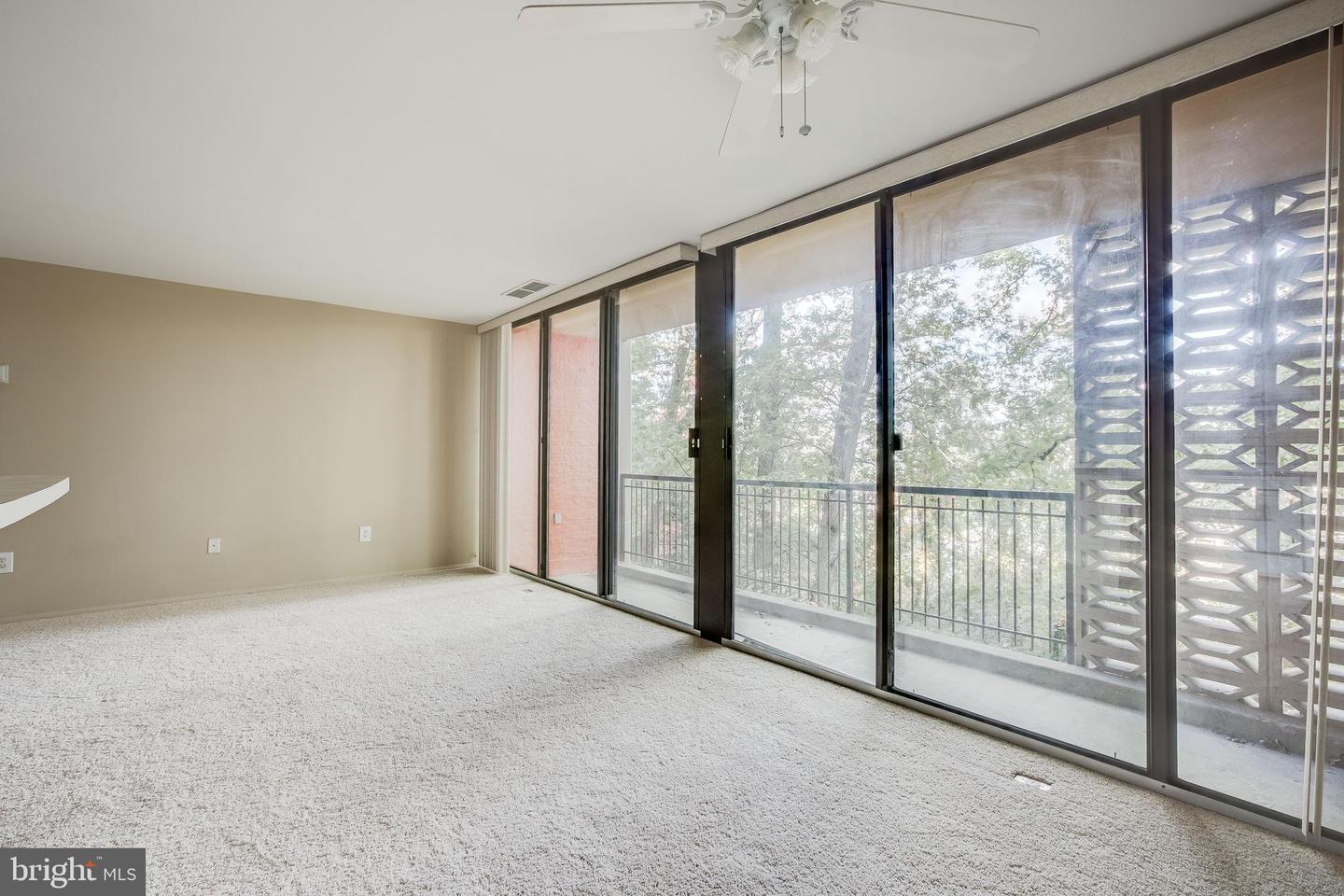 8 S van Dorn STREET Unit: 303