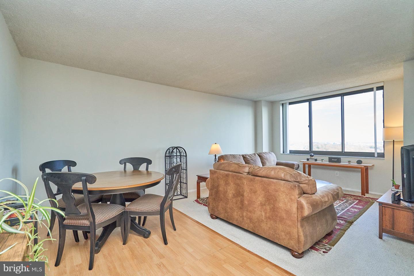 5500 Holmes Run PARKWAY Unit: 1513