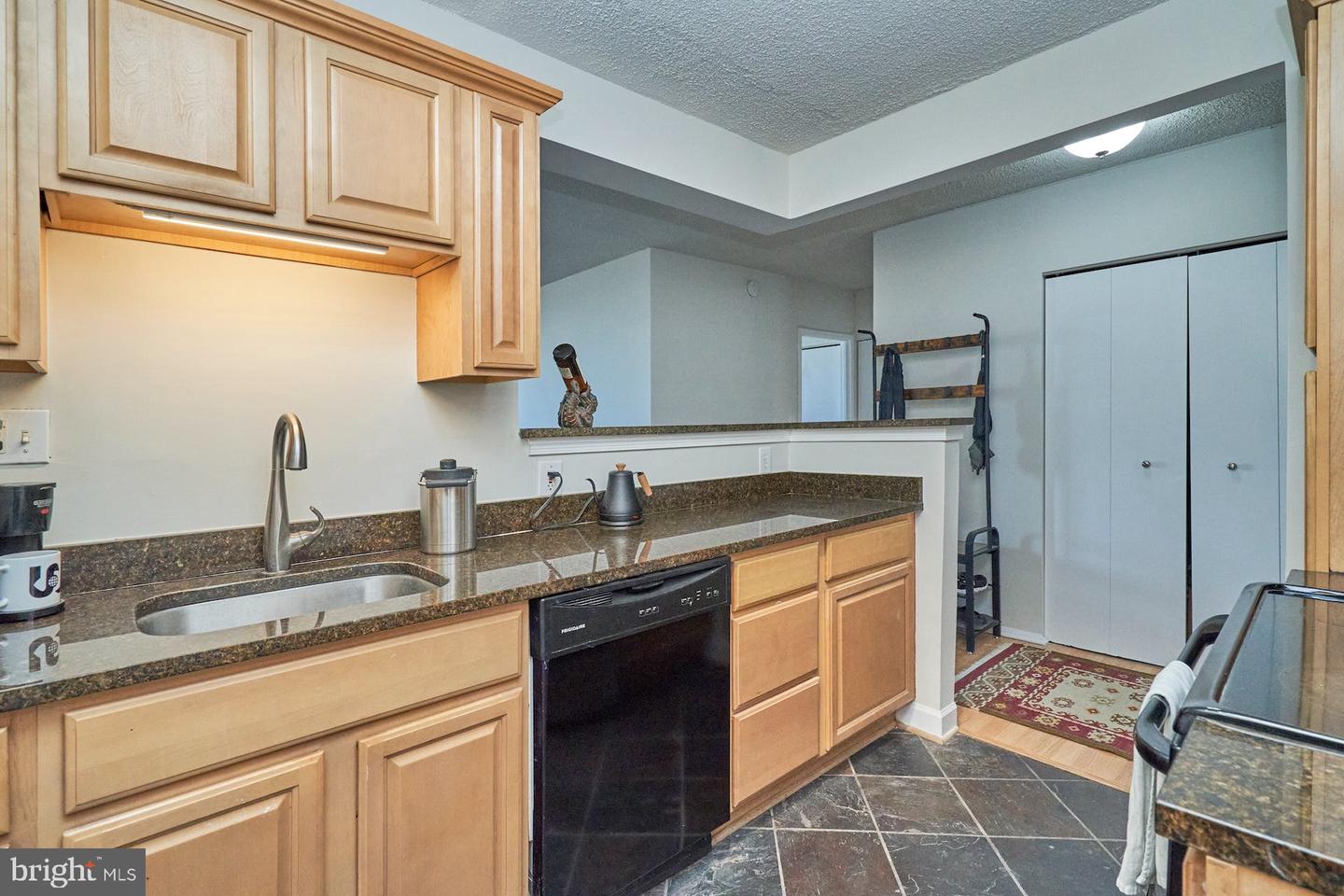 5500 Holmes Run PARKWAY Unit: 1513