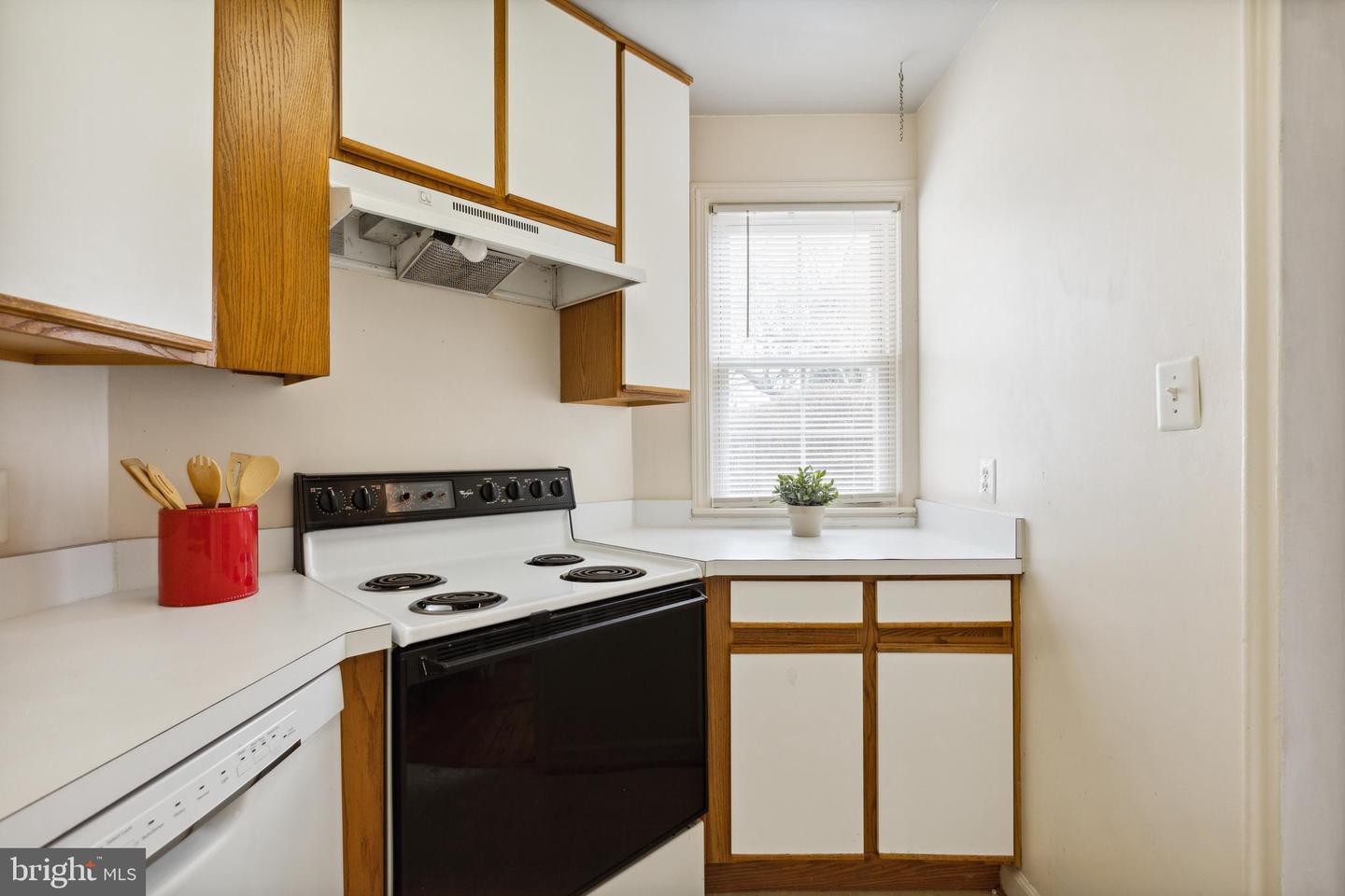 702 S Fayette STREET Unit: 13