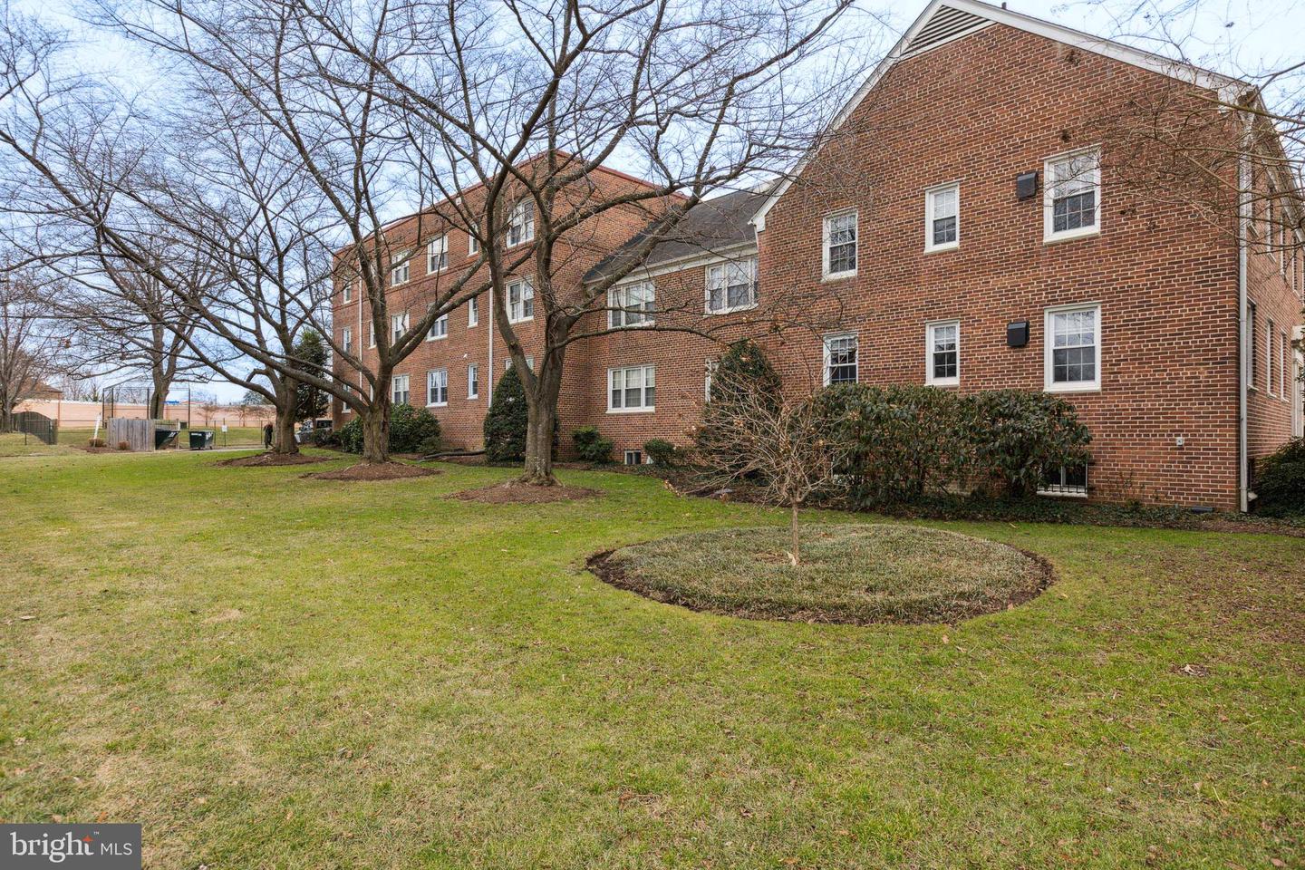 702 S Fayette STREET Unit: 13
