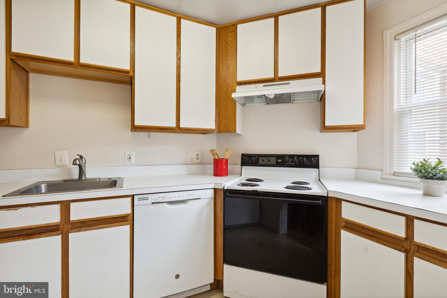 702 S Fayette STREET Unit: 13