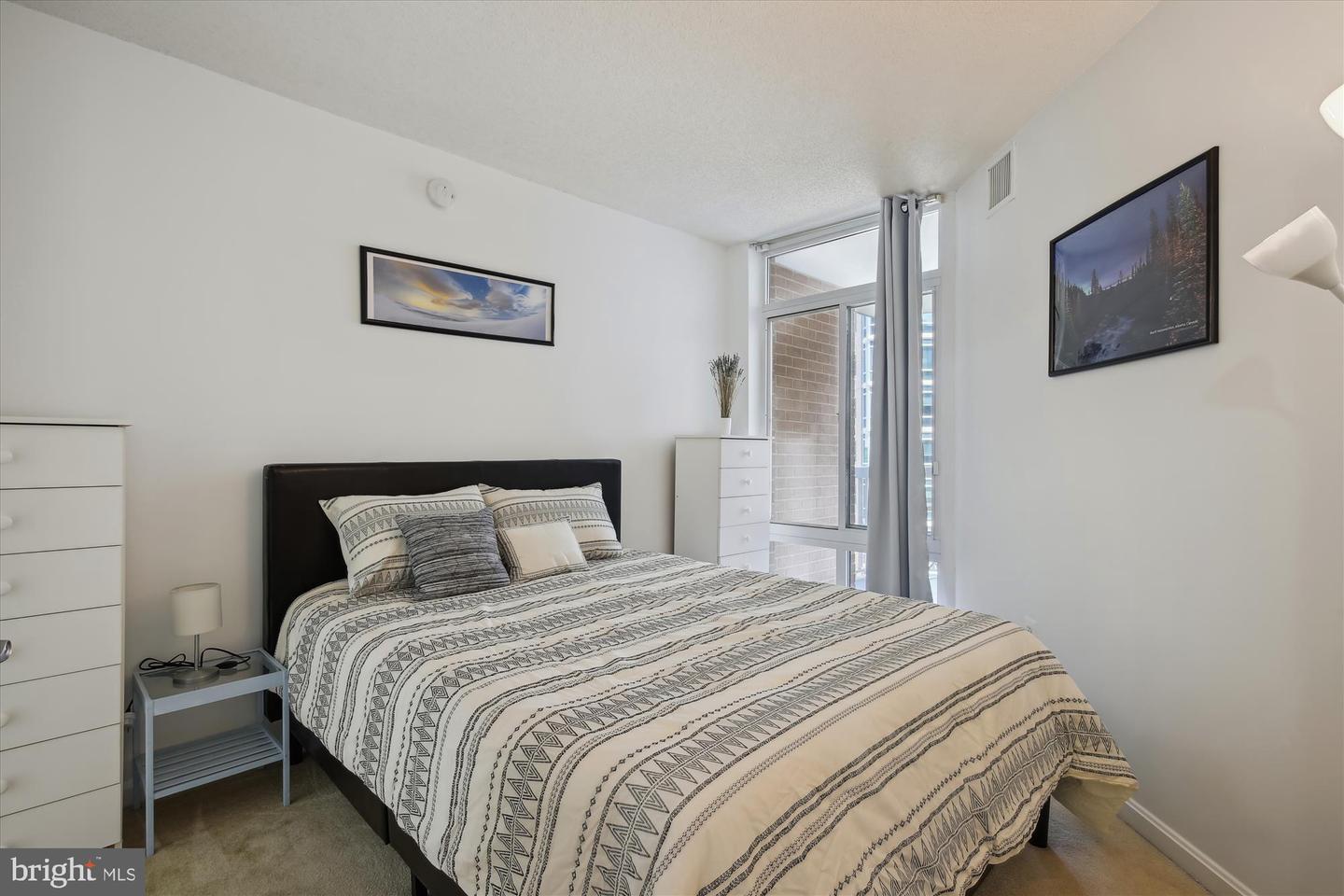 3101 N Hampton DRIVE Unit: 915