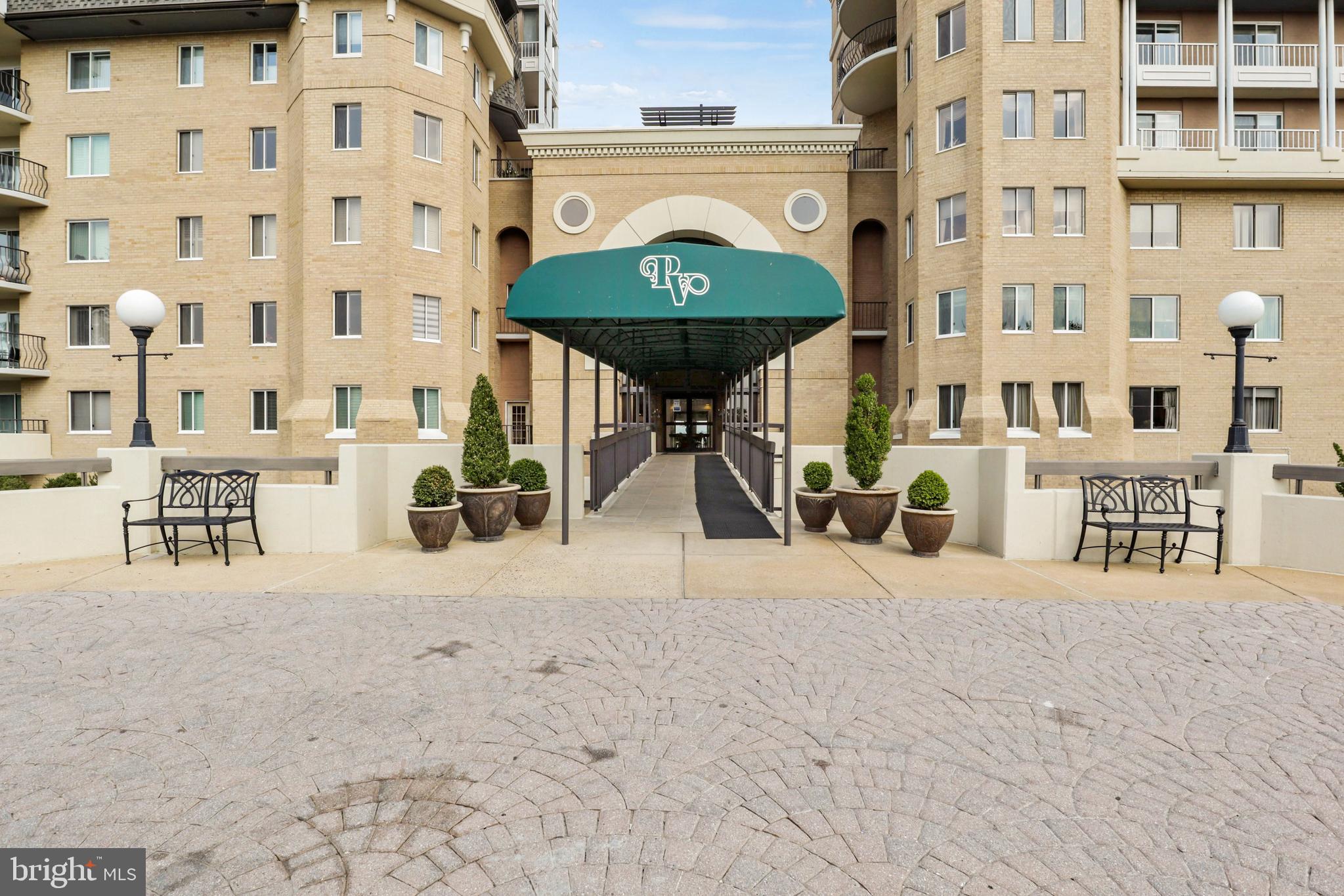 1250 S Washington STREET Unit: 408