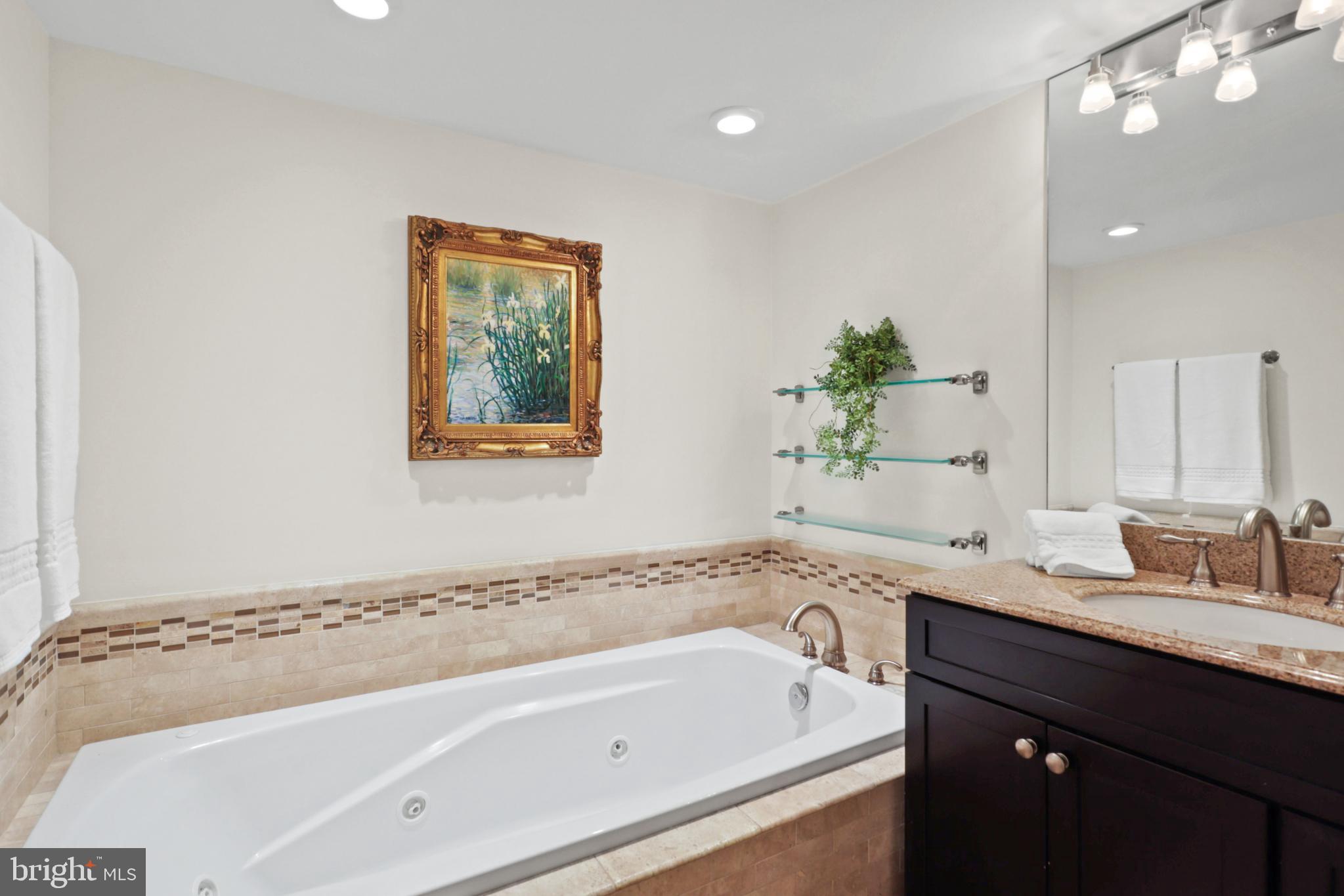 1250 S Washington STREET Unit: 408