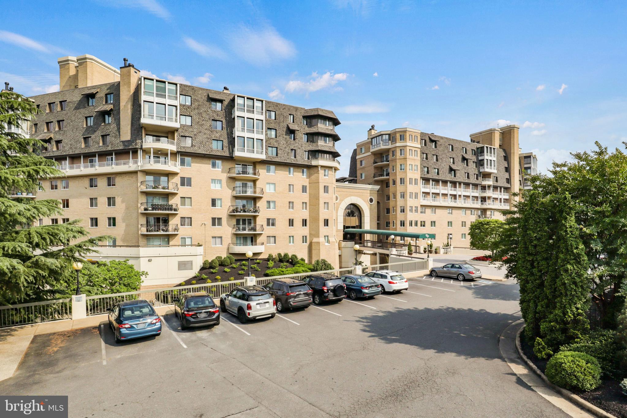 1250 S Washington STREET Unit: 408
