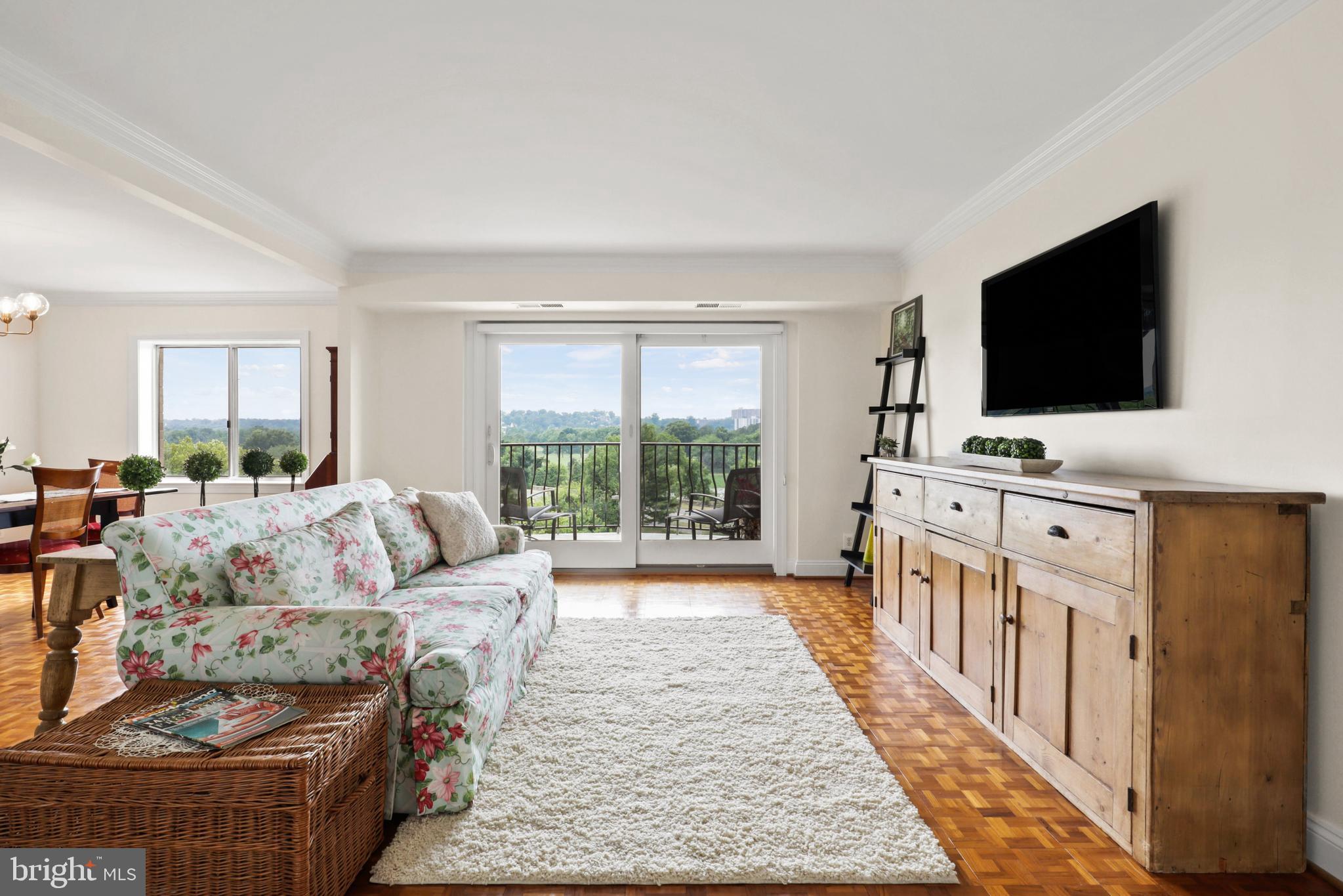 1250 S Washington STREET Unit: 408