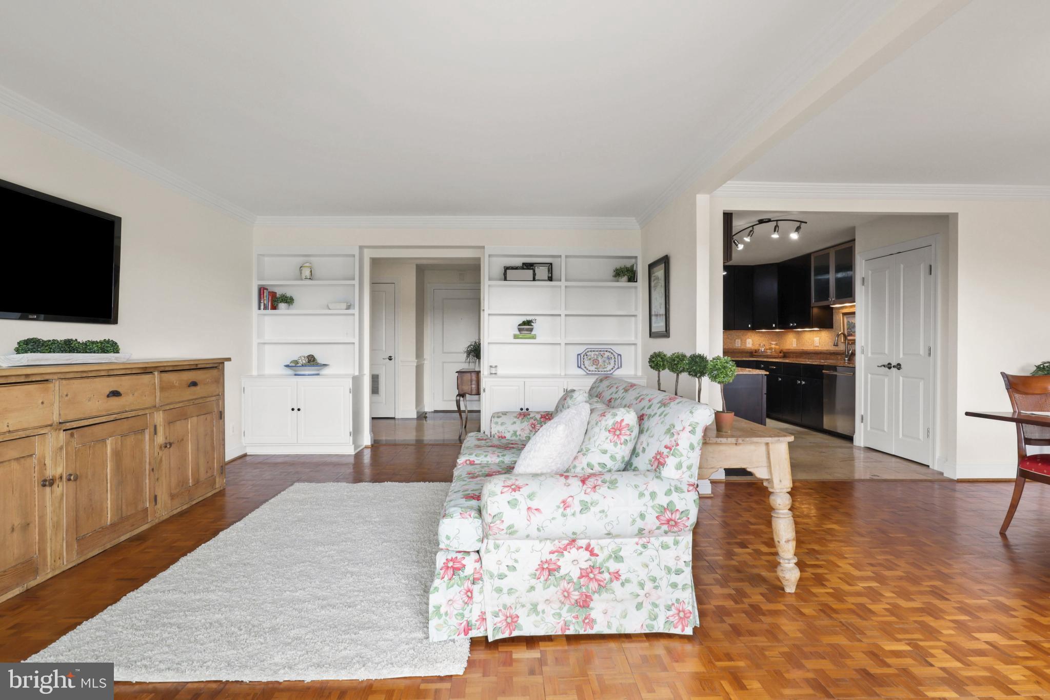 1250 S Washington STREET Unit: 408