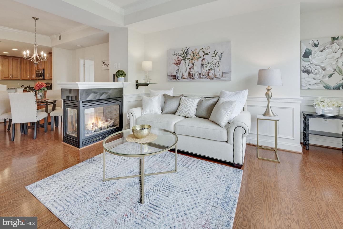 320 S West STREET Unit: 304