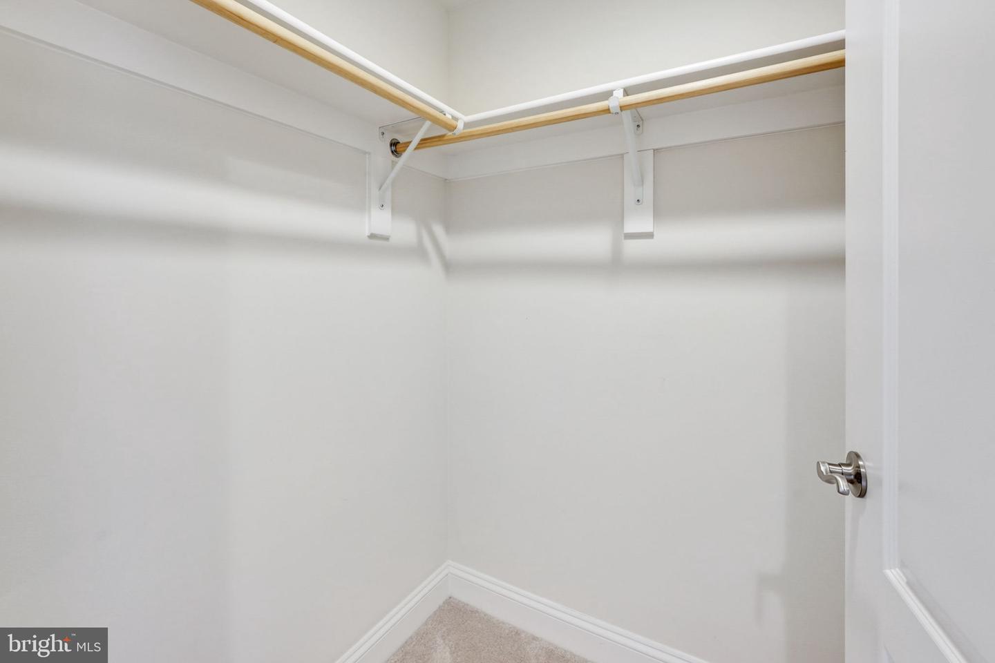 320 S West STREET Unit: 304