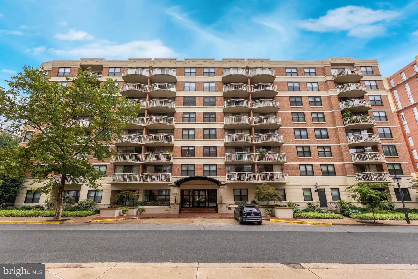 1200 Braddock PLACE Unit: 308