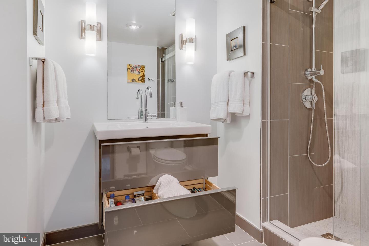 1200 Braddock PLACE Unit: 308