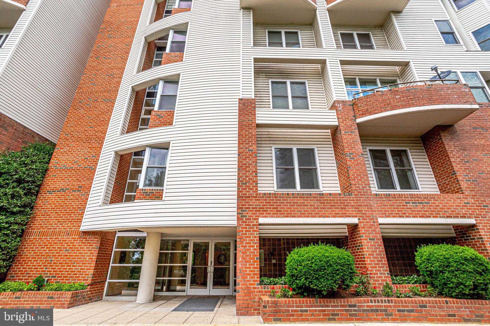 301 S Reynolds STREET Unit: 404