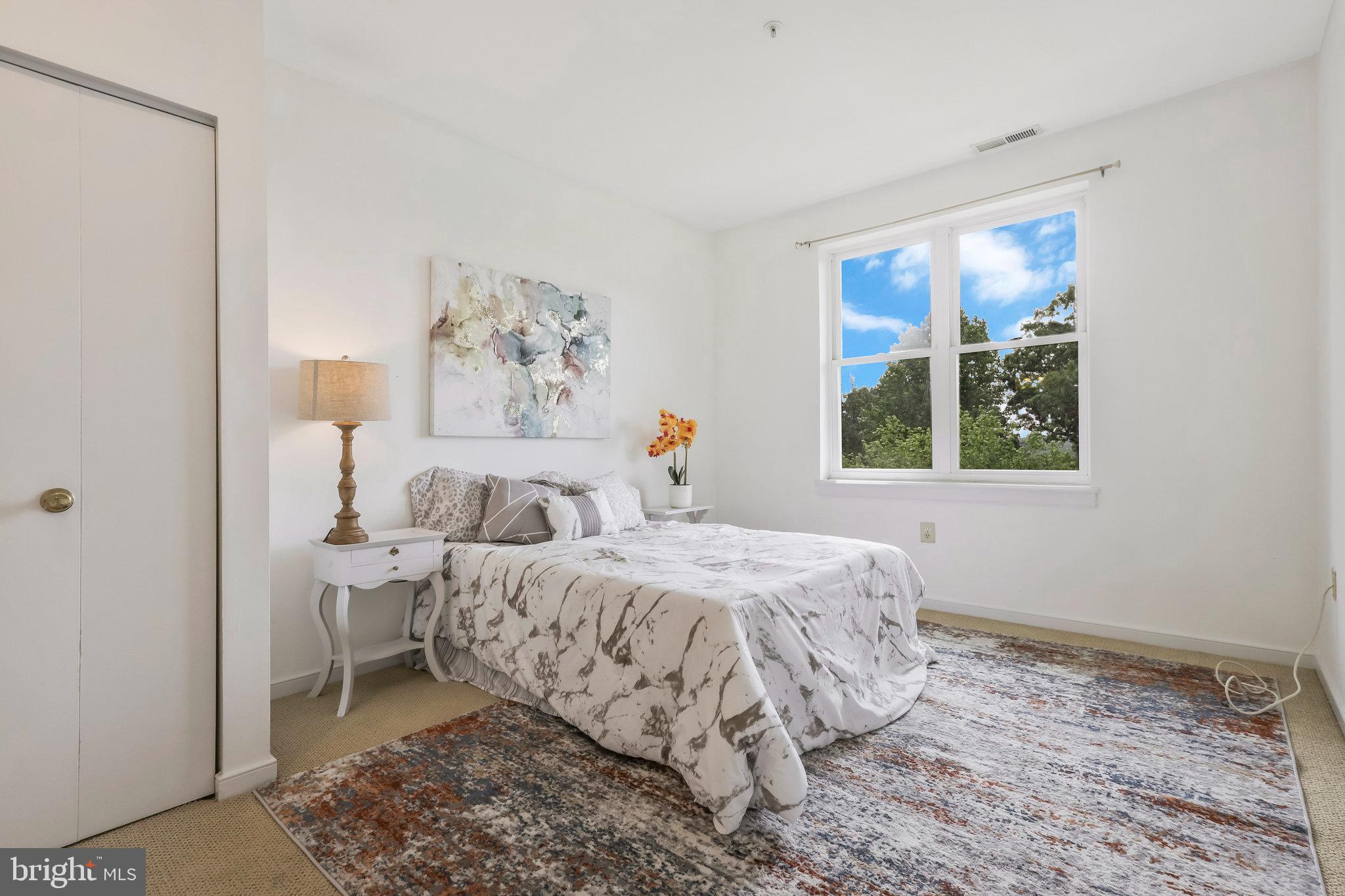 301 S Reynolds STREET Unit: 404