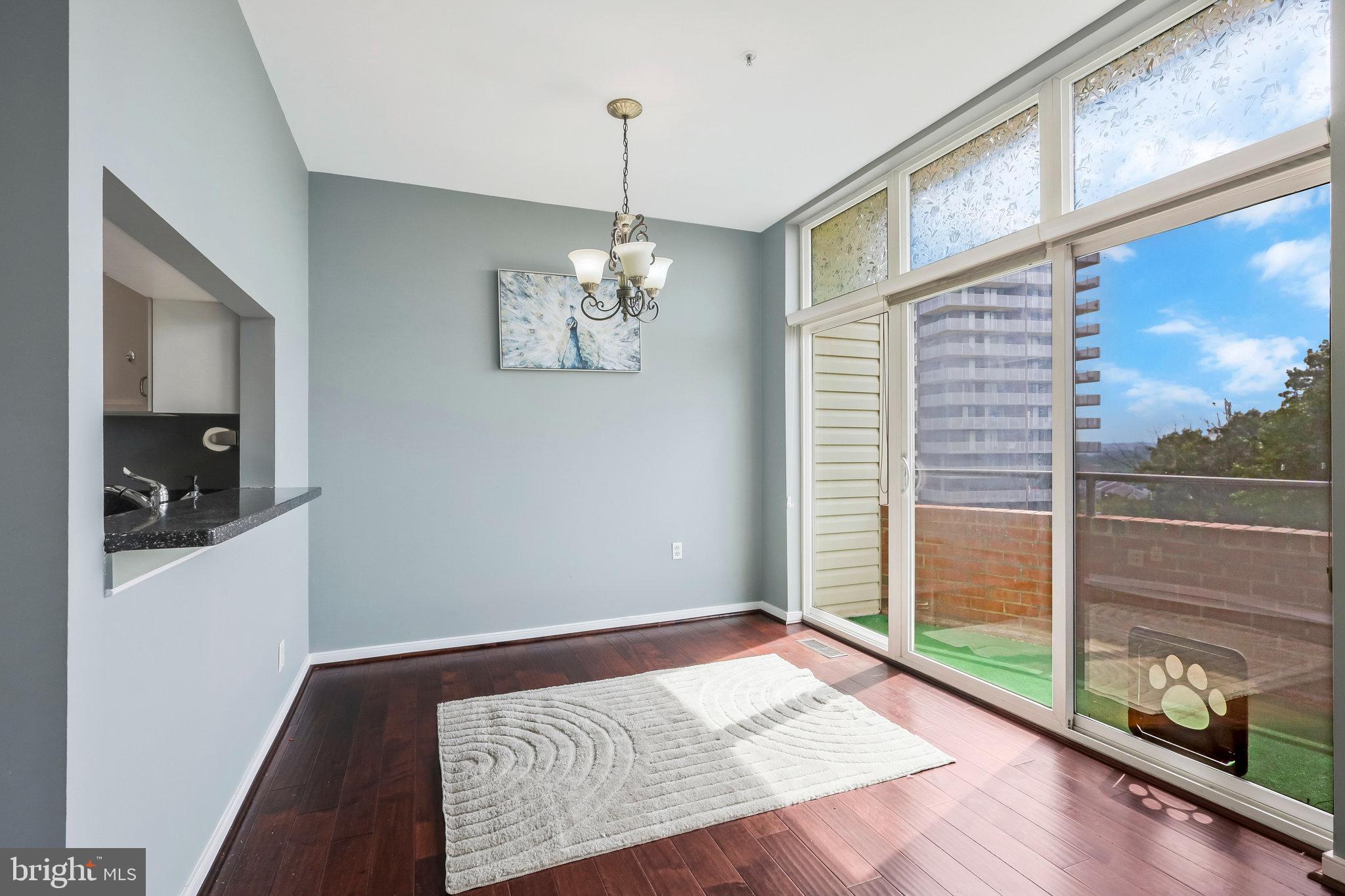 301 S Reynolds STREET Unit: 404