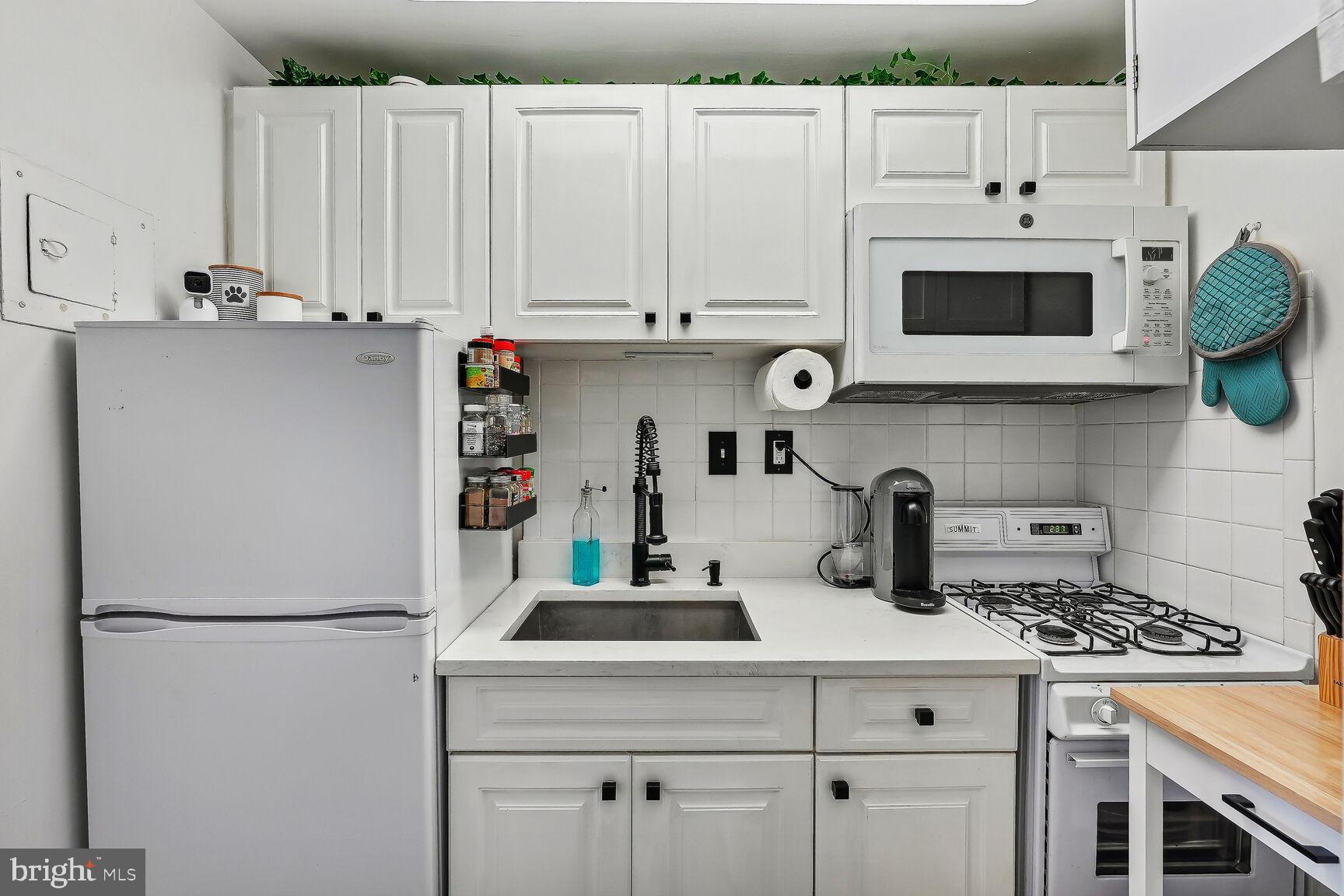 801 N Pitt STREET Unit: 603