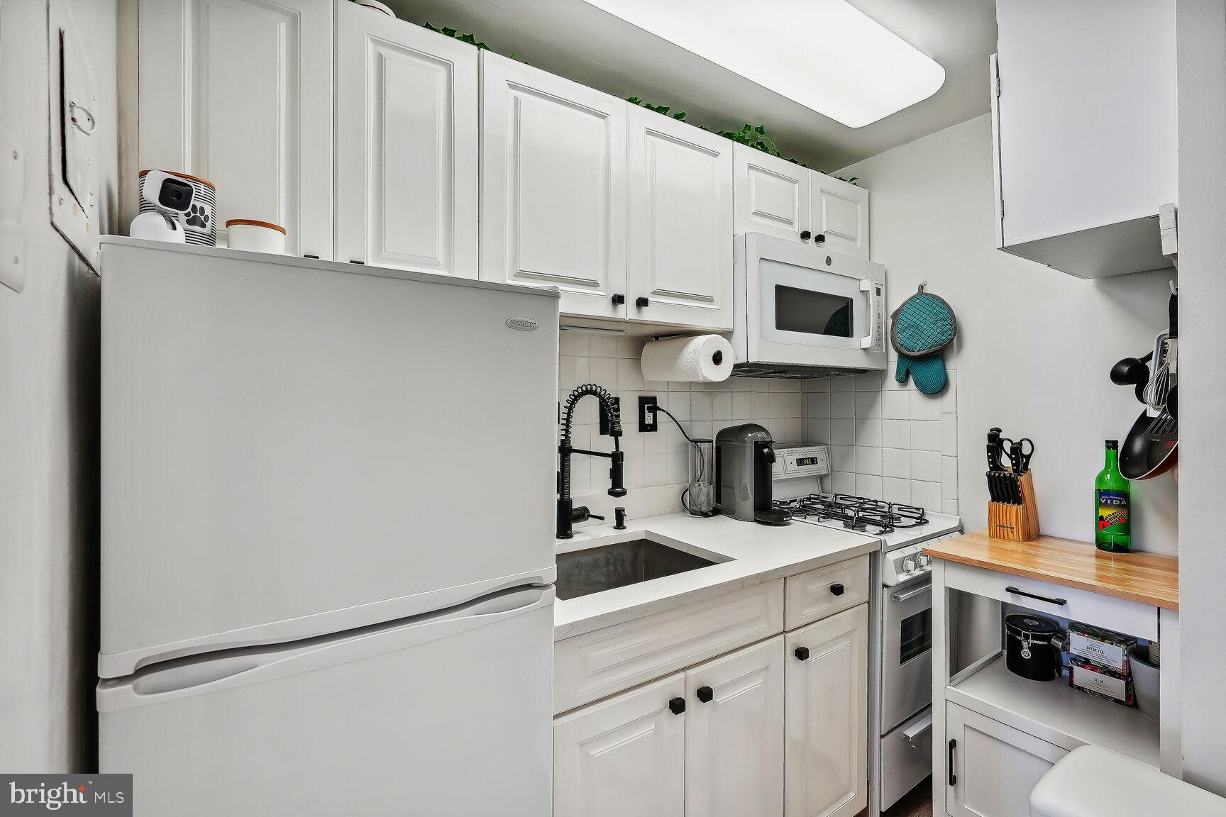 801 N Pitt STREET Unit: 603