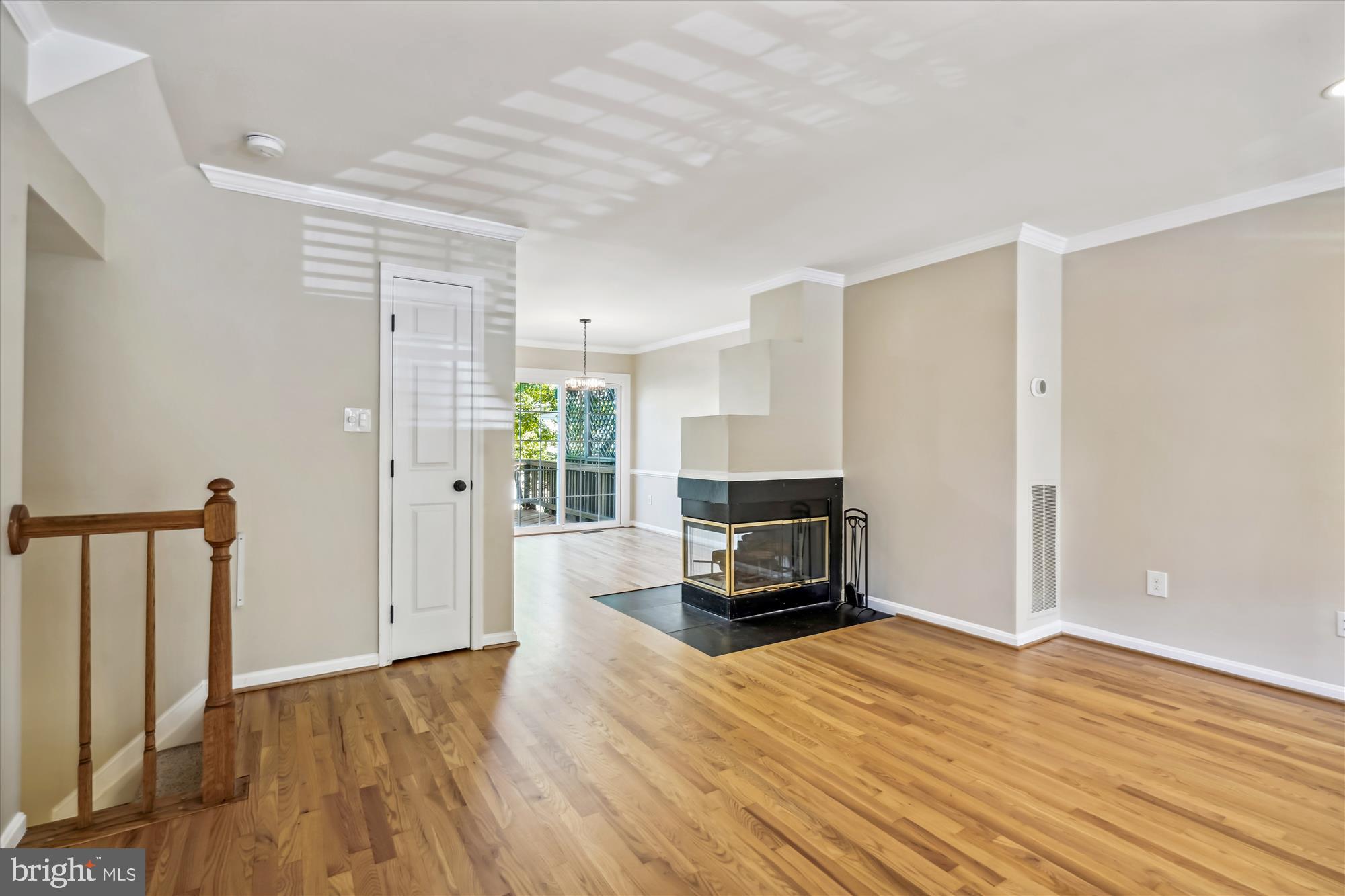 1258 Quaker Hill DRIVE