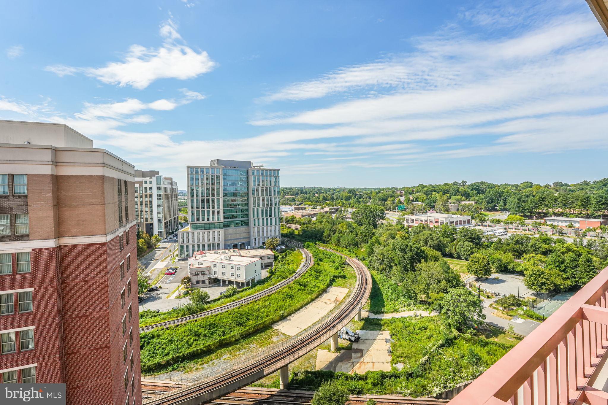 2181 Jamieson AVENUE Unit: 1501