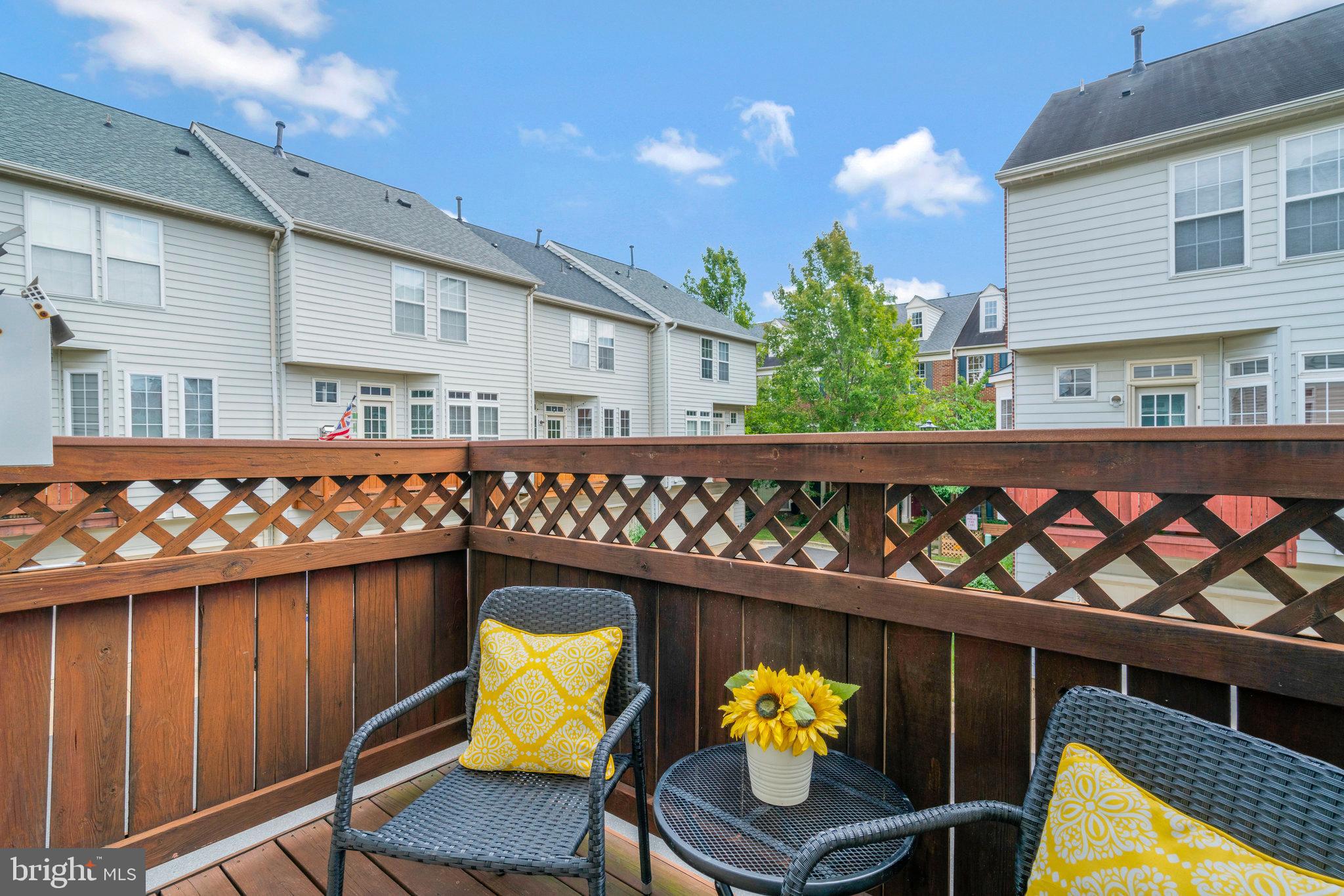 736 Catts Tavern DRIVE