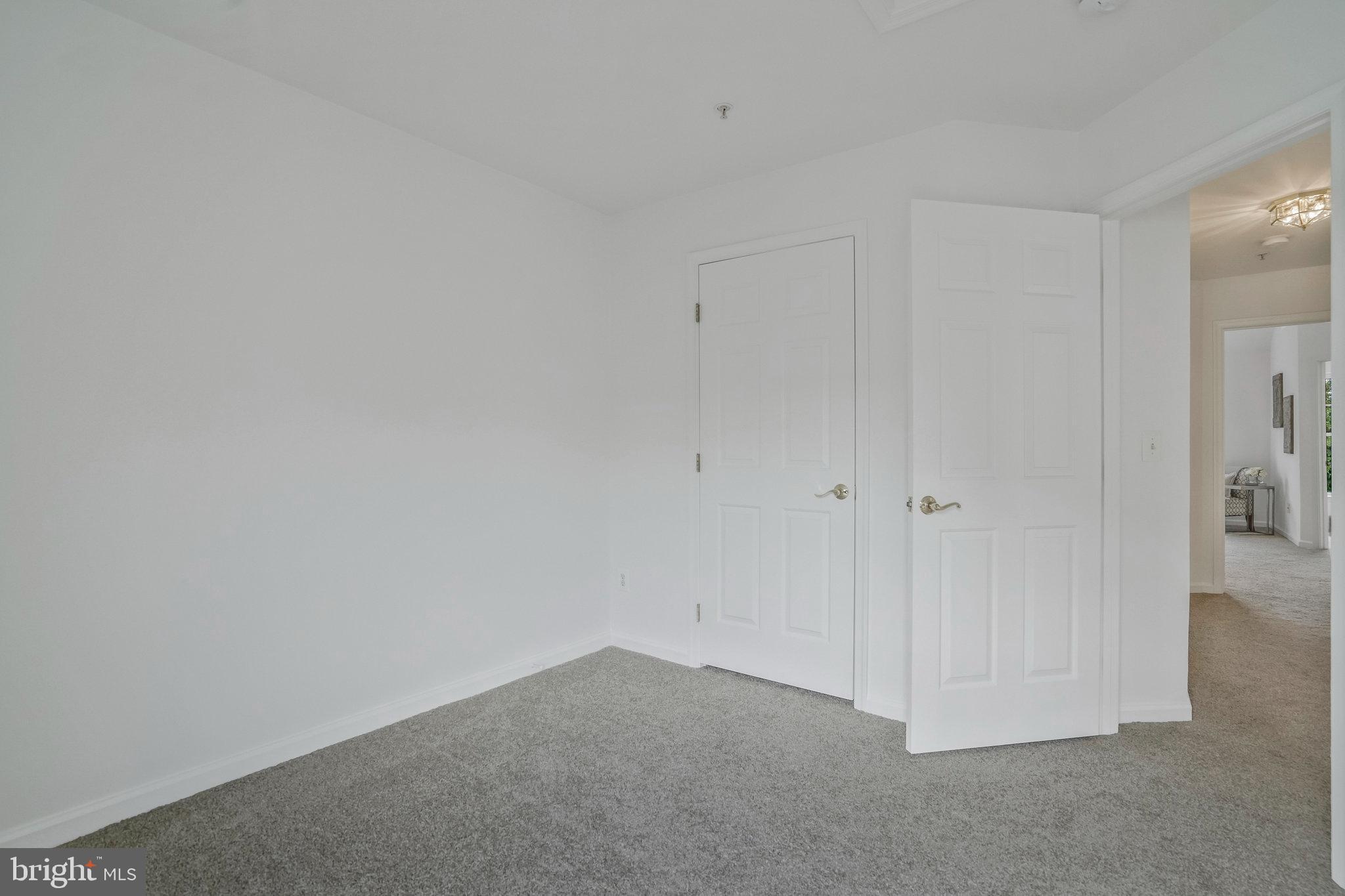 736 Catts Tavern DRIVE